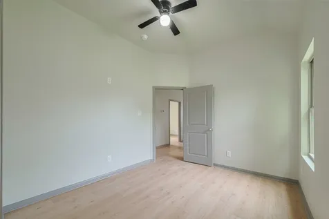 1909 Oregon Street Baytown TX 77520