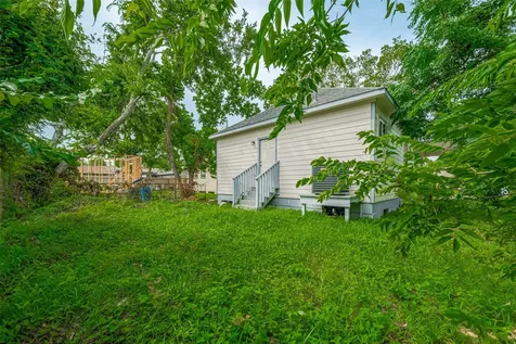 1909 Oregon Street Baytown TX 77520