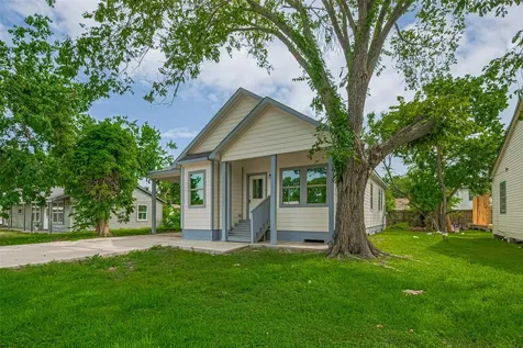 1909 Oregon Street Baytown TX 77520
