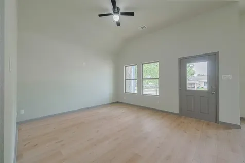 1909 Oregon Street Baytown TX 77520