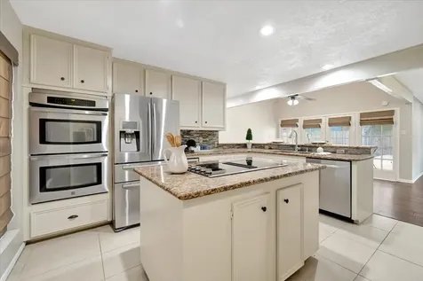 4330 Shady Springs Drive Seabrook TX 77586