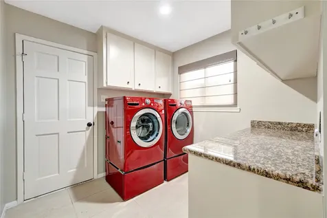 4330 Shady Springs Drive Seabrook TX 77586