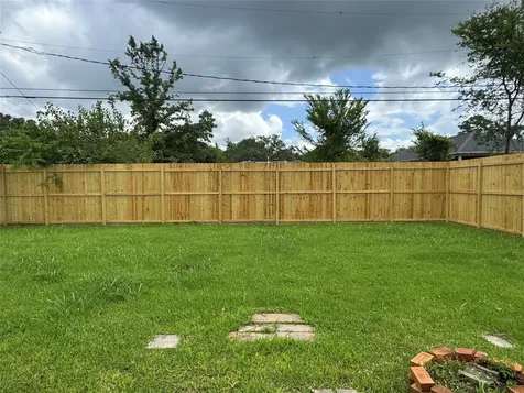 5480 Thames Beaumont TX 77708