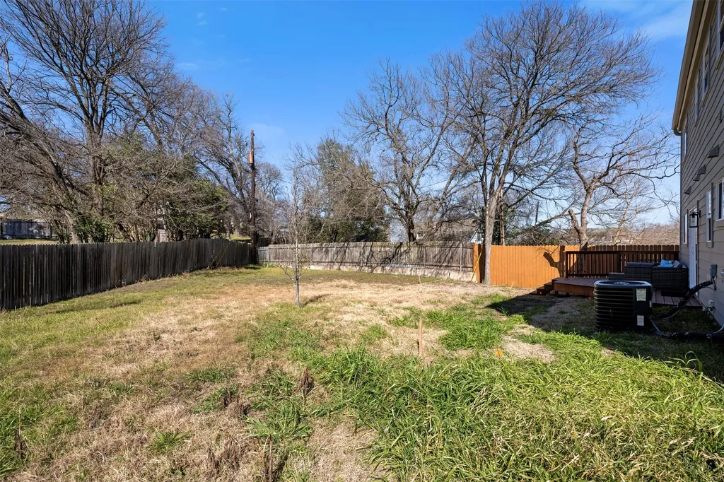 6104 Reicher Drive Austin TX 78723