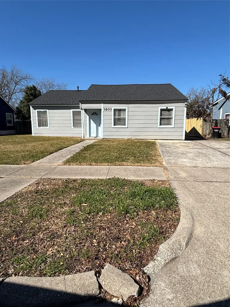 1603 Florida Street Baytown TX 77520
