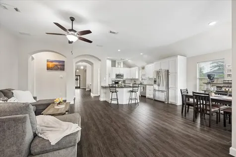 6146 Bradie Court League City TX 77573