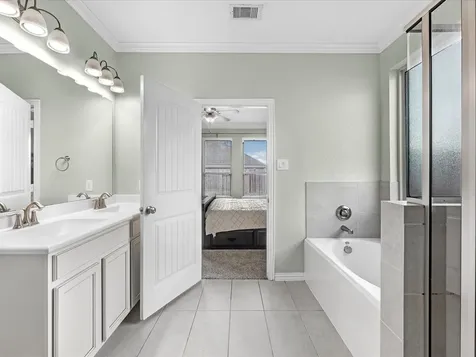 623 Orchid Hill Drive E Conroe TX 77301