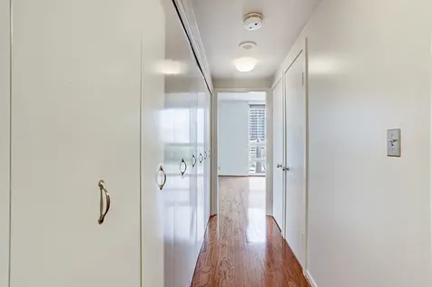 5110 San Felipe Street 64w Houston TX 77056
