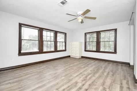 109 Amundsen Street Houston TX 77009