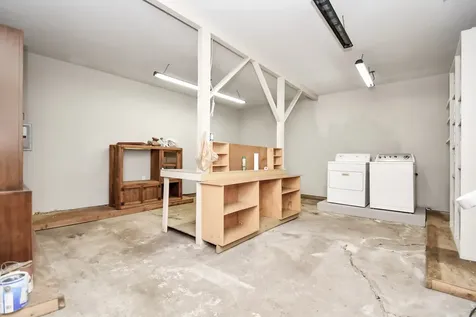 109 Amundsen Street Houston TX 77009