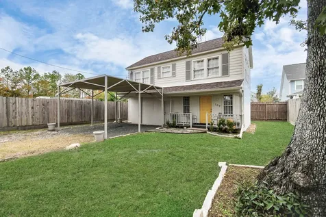 109 Amundsen Street Houston TX 77009
