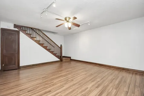 109 Amundsen Street Houston TX 77009