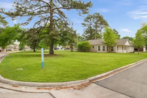 14874 Cygnus Court Willis TX 77318