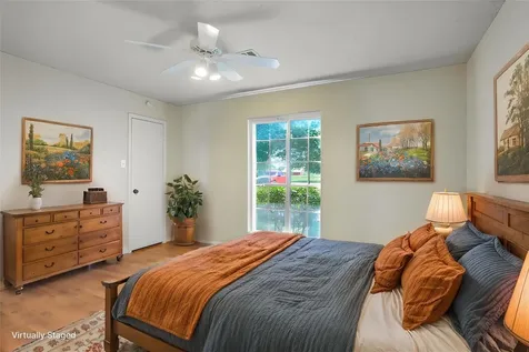 5521 Lanis Street Dickinson TX 77539