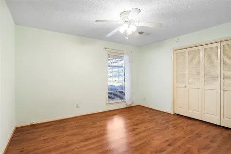 5521 Lanis Street Dickinson TX 77539