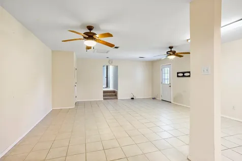 5521 Lanis Street Dickinson TX 77539