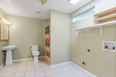 5521 Lanis Street Dickinson TX 77539