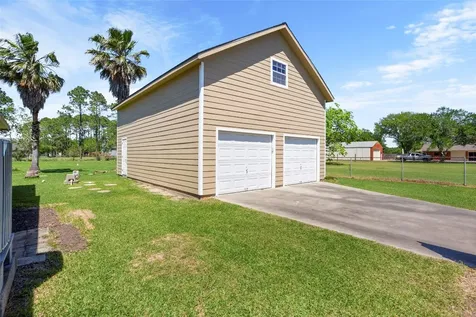 5521 Lanis Street Dickinson TX 77539