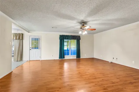 5521 Lanis Street Dickinson TX 77539