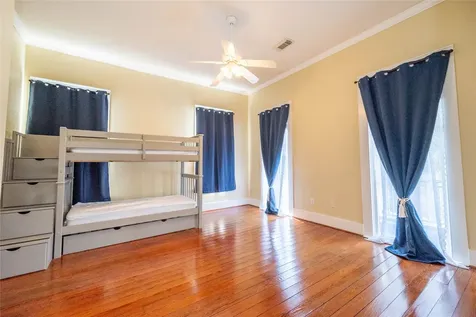 1912 Church Street Galveston TX 77550