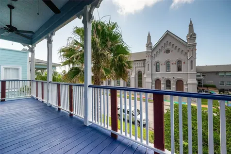 1912 Church Street Galveston TX 77550