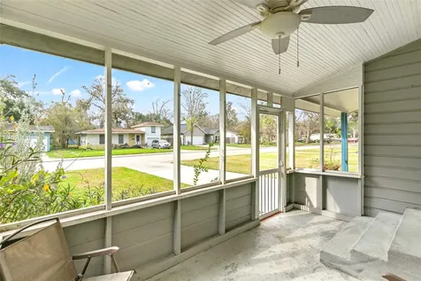 223 Jasmine Street Lake Jackson TX 77566