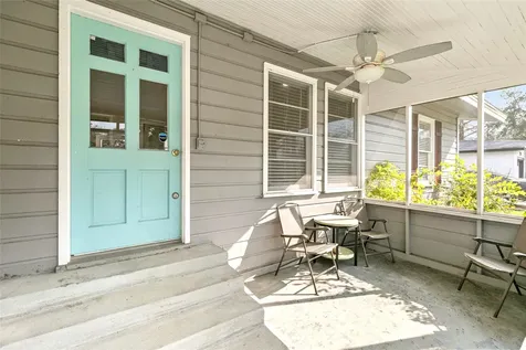 223 Jasmine Street Lake Jackson TX 77566