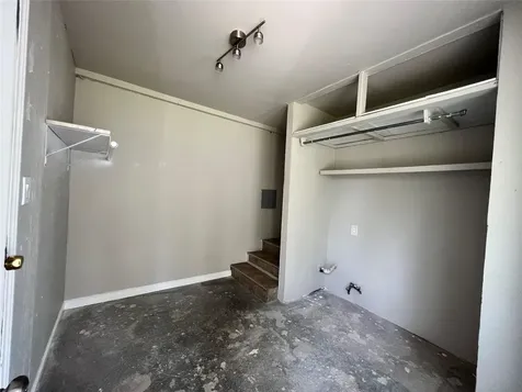 7607 Hemlock Street Houston TX 77012