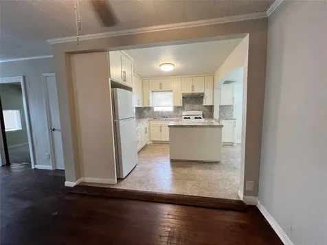 7607 Hemlock Street Houston TX 77012