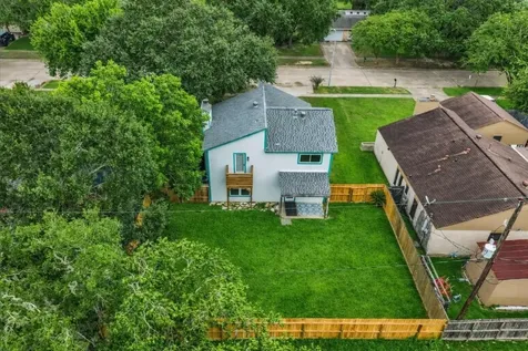 4514 Albatross Drive Seabrook TX 77586