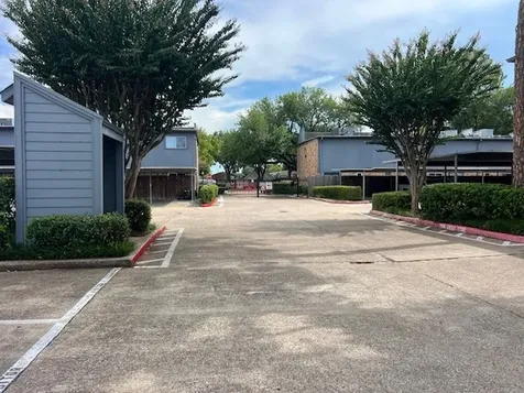 6202 Skyline Drive 22 Houston TX 77057