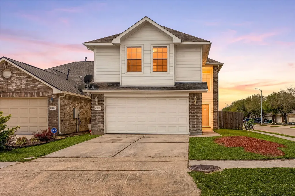 10202 Hillenberg Lane Houston TX 77034