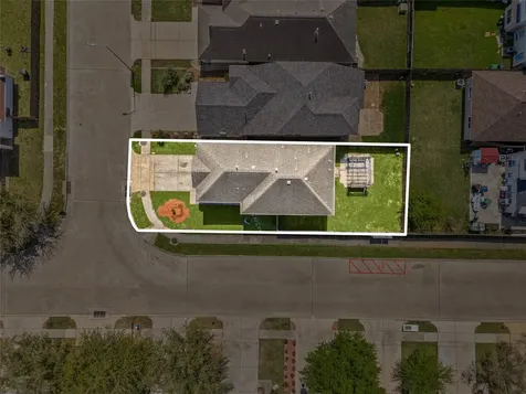 10202 Hillenberg Lane Houston TX 77034