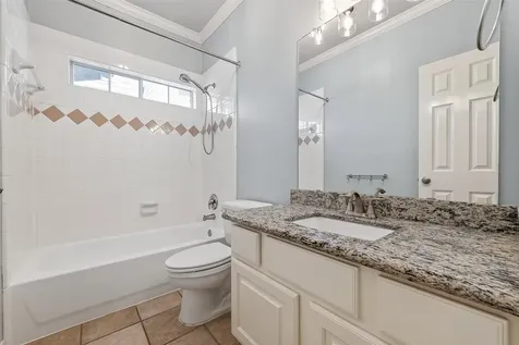 5835 Val Verde Street Houston TX 77057