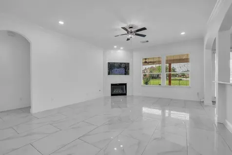 15 Winterhaven Lane Montgomery TX 77356