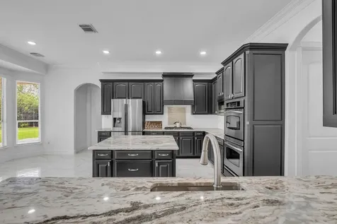 15 Winterhaven Lane Montgomery TX 77356