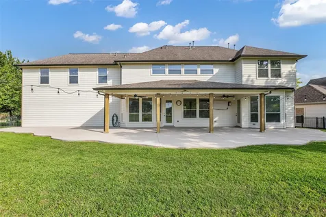 15 Winterhaven Lane Montgomery TX 77356