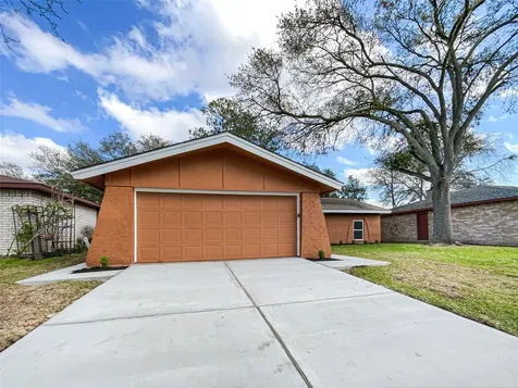 10427 Towne Oak Lane Sugar Land TX 77498
