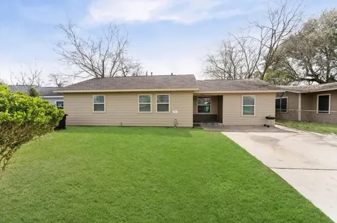5646 Belmark Street Houston TX 77033