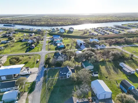 409 Lewis Street Matagorda TX 77414
