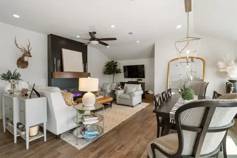 276 Barracuda Street Bayou Vista TX 77563