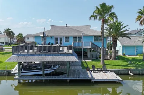 276 Barracuda Street Bayou Vista TX 77563