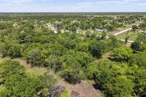 452 County Road 4863 Dayton TX 77535