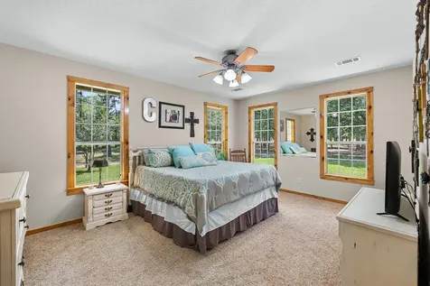 4986 Old Wagon Lane Richards TX 77873