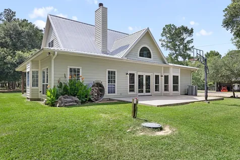 4986 Old Wagon Lane Richards TX 77873