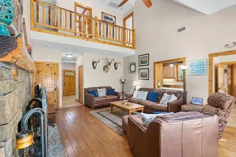 4986 Old Wagon Lane Richards TX 77873
