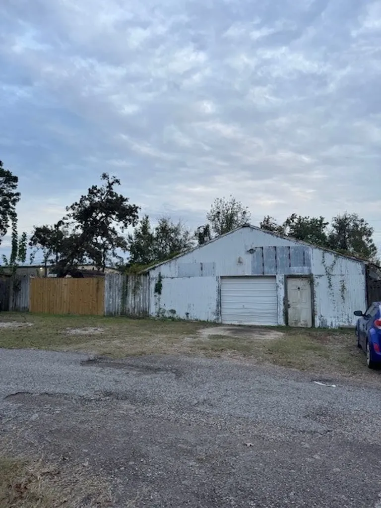 611 Northwood Drive Conroe TX 77303