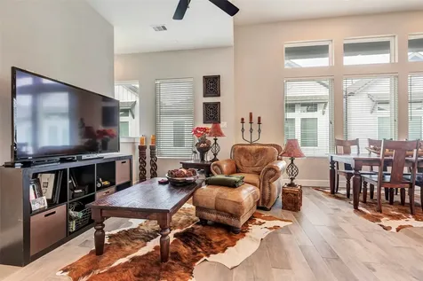 4450 W Tidwell Road C Houston TX 77091