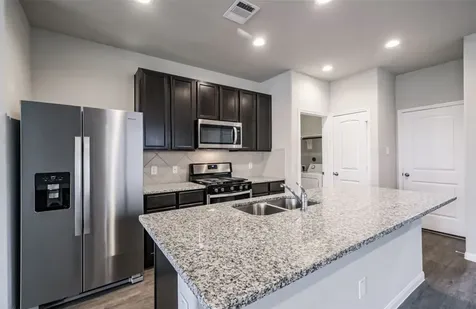 24851 Lorenzo Glaze Trail Katy TX 77493