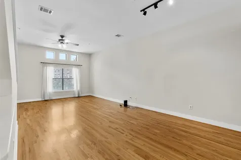 8715 Meadowcroft Drive 201 Houston TX 77063